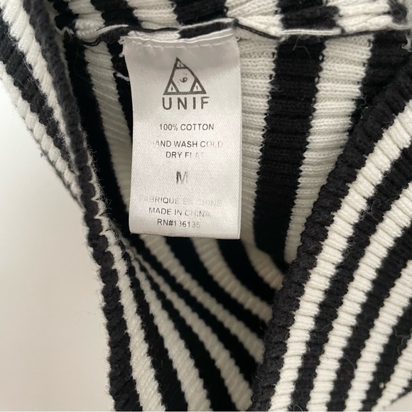 UNIF knit crop top - Picture 3 of 6